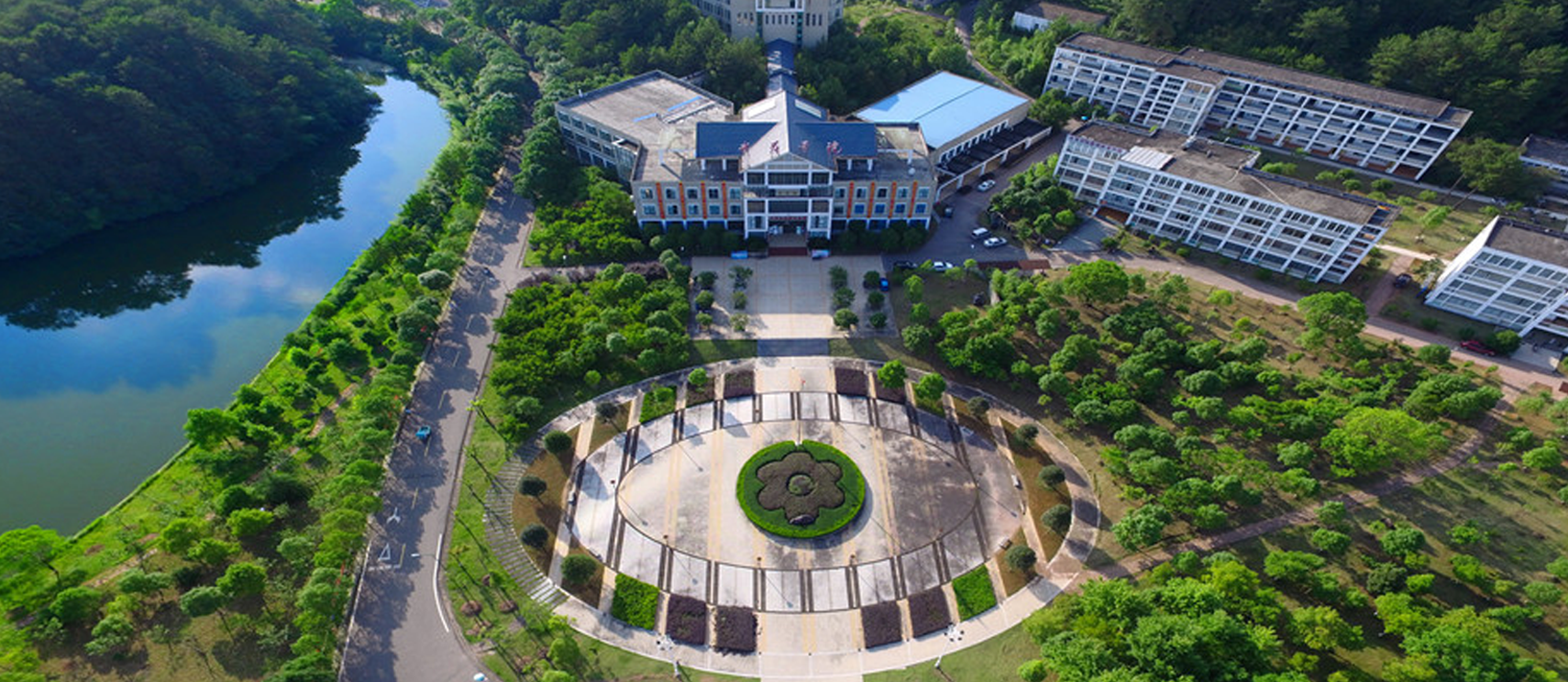 北峰為武夷學(xué)院提供無(wú)線(xiàn)對(duì)講解決方案